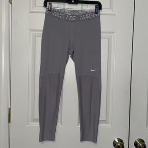 Nike Pro leggings